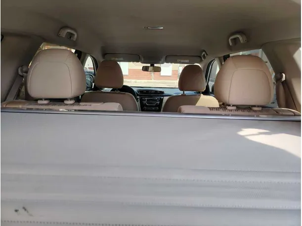 Car image 33