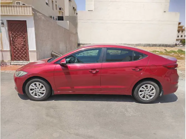 Car image 8