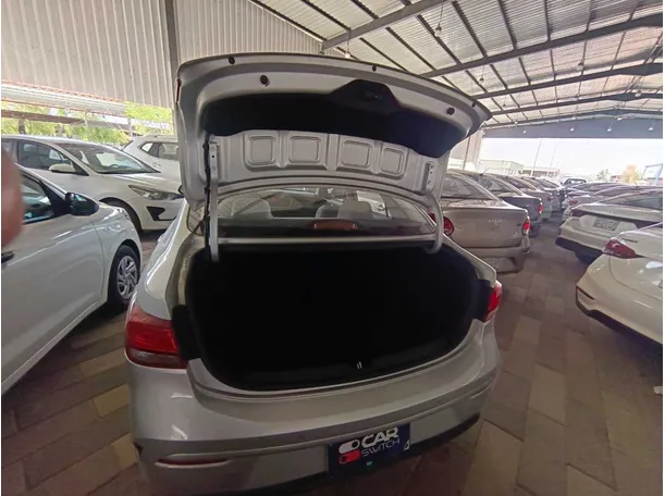 Car image 21