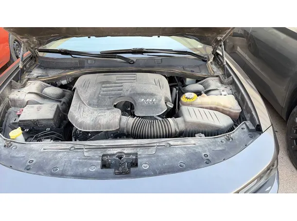 Car image 26