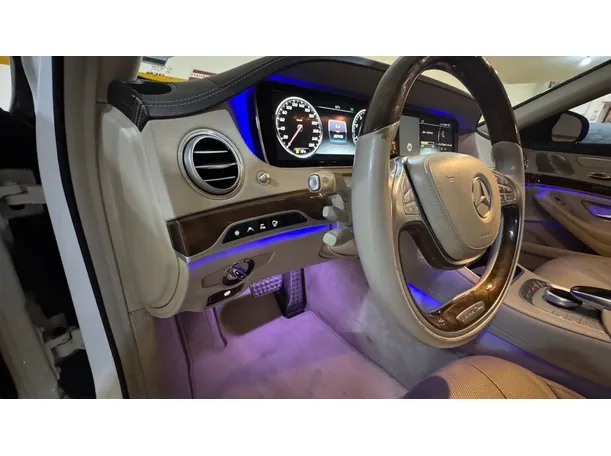 Car image 29