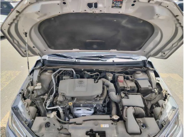Car image 28