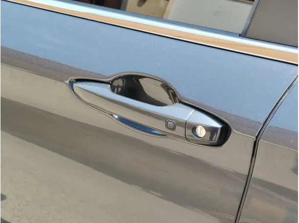 Car image 39