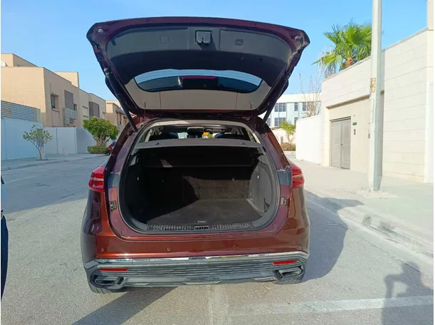 Car image 29
