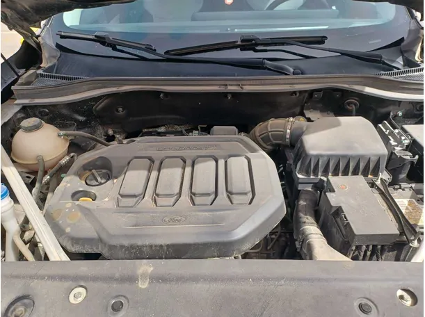 Car image 24
