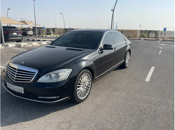 2012 مرسيدس S300 في الجبيل