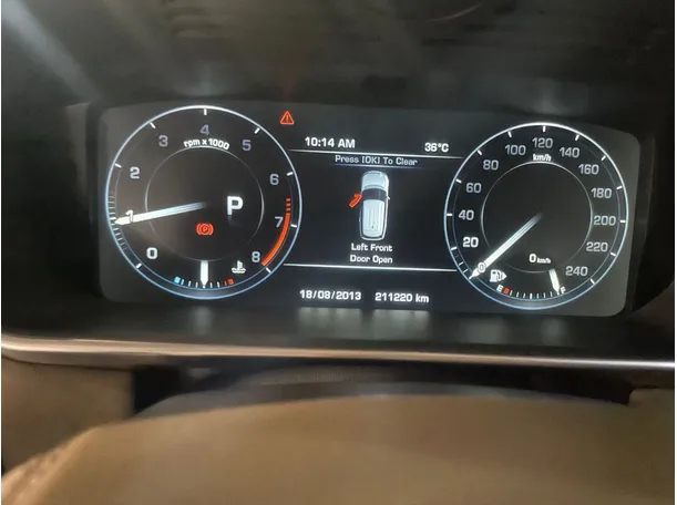 Car image 21