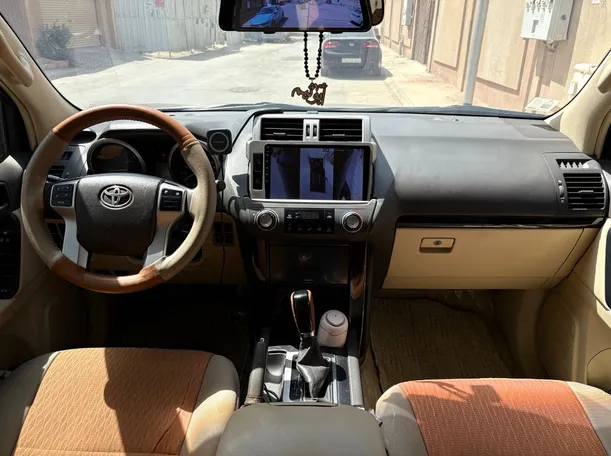 Car image 18