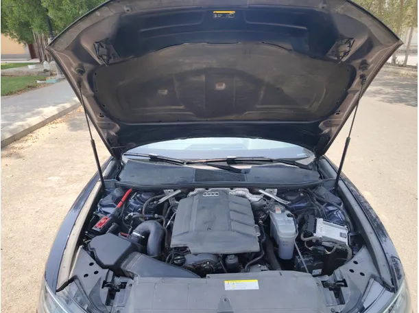 Car image 35