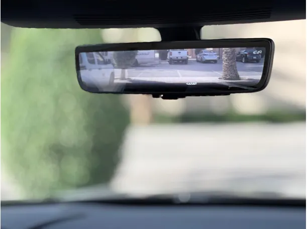 Car image 30