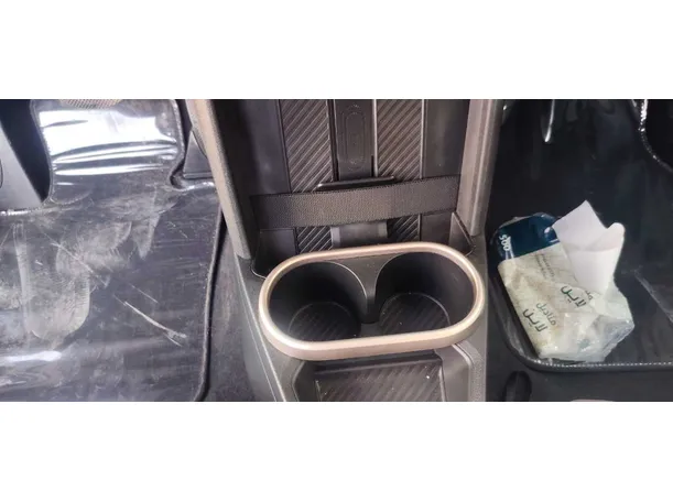 Car image 28