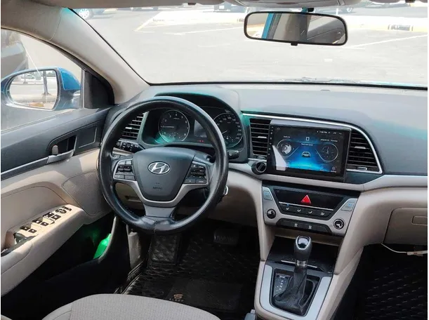 Car image 20