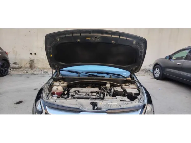 Car image 28