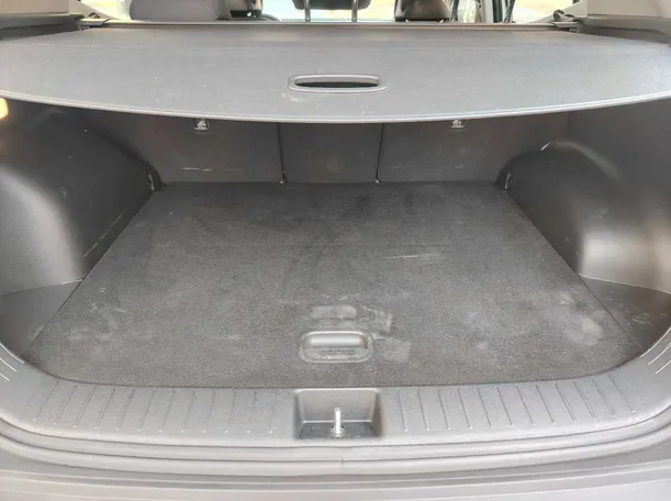Car image 33