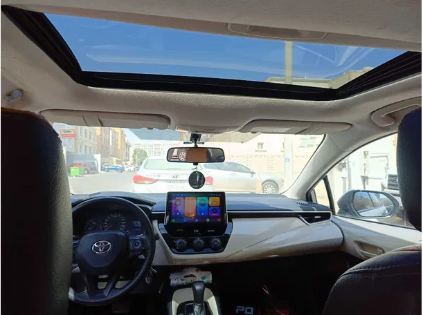 Car image 16