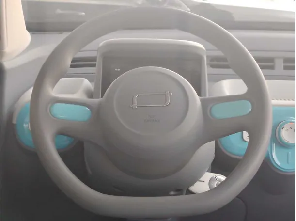 Car image 18