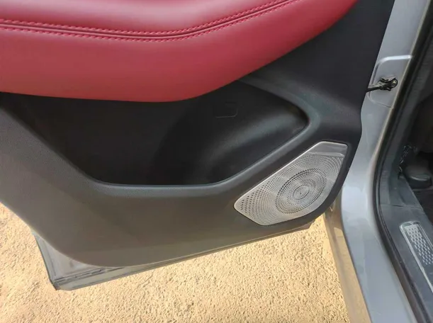 Car image 41
