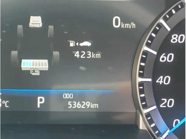 Car image 18