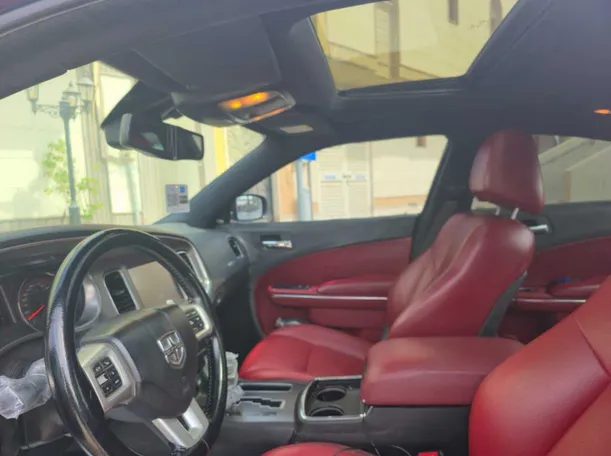 Car image 20