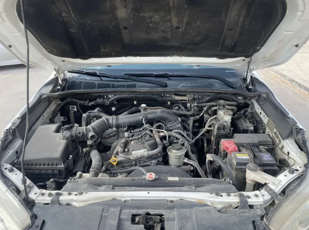 Car image 23