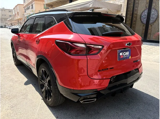 Car image 7