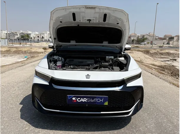 Car image 32