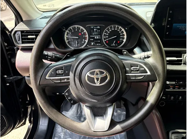 Car image 22