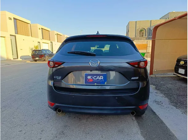Car image 6