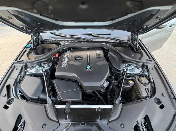 Car image 22