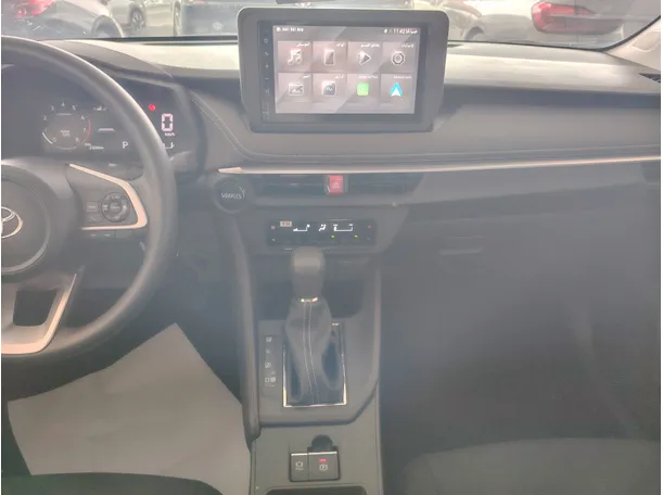 Car image 20