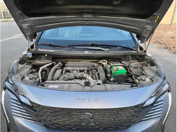 Car image 34
