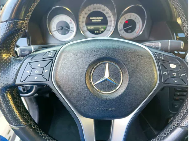 Car image 36