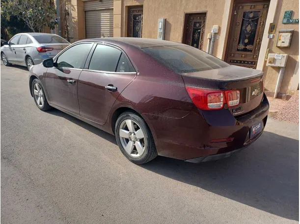 Car image 7