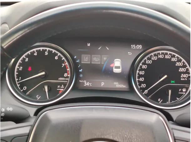Car image 21