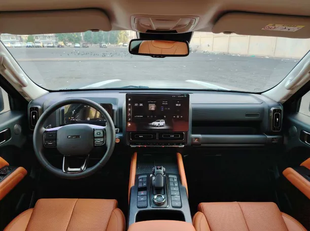 Car image 20