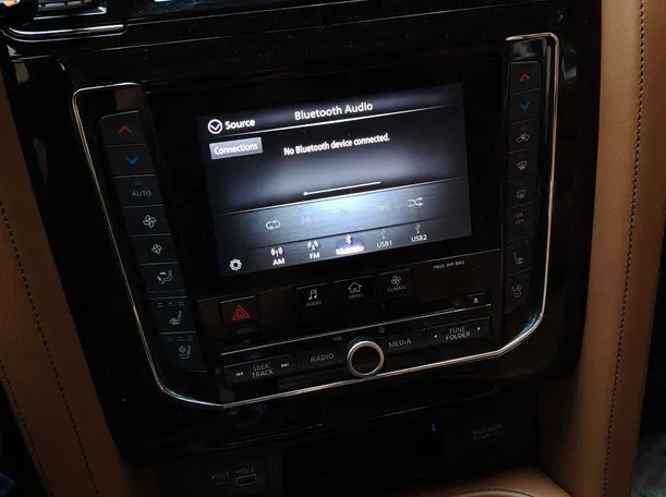 Car image 36