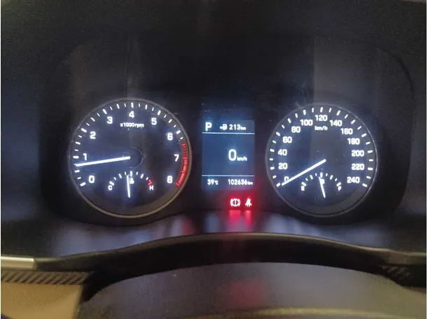 Car image 20