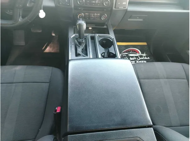 Car image 23
