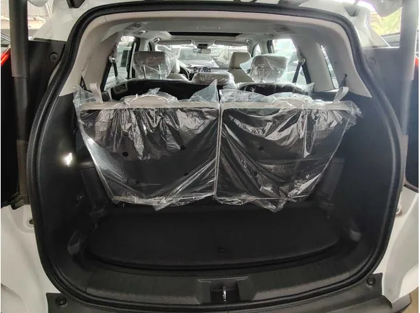Car image 35