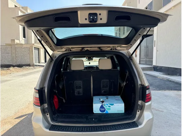 Car image 22
