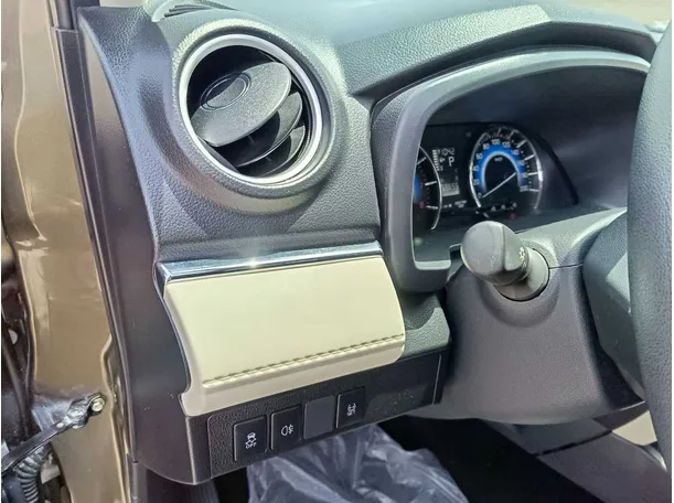 Car image 31