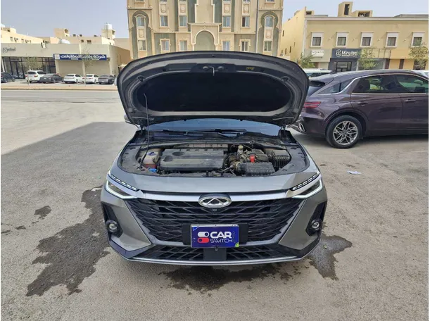 Car image 24