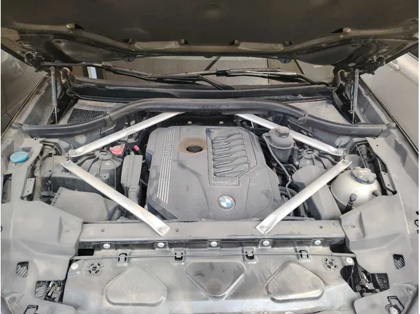 Car image 48