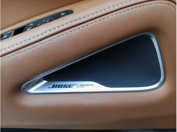 Car image 22