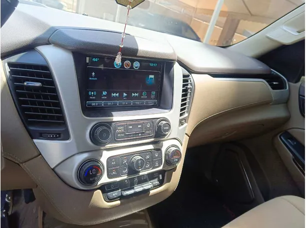 Car image 23