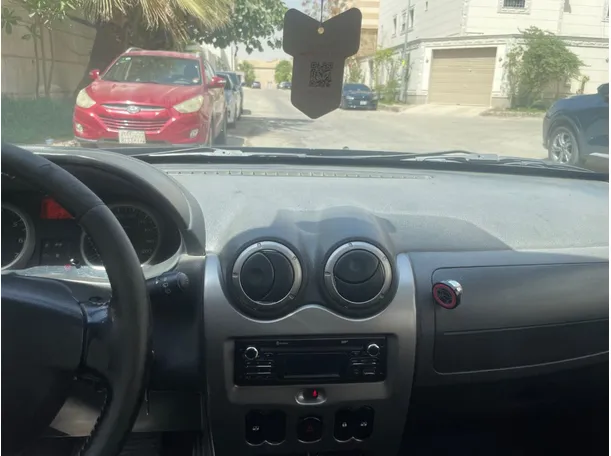 Car image 20