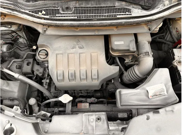 Car image 29