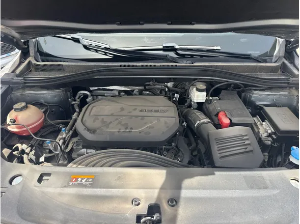 Car image 20