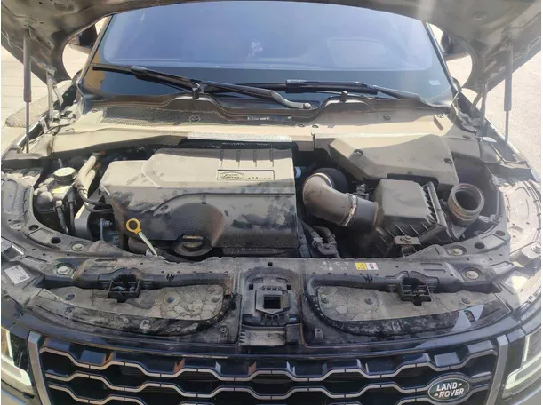 Car image 31