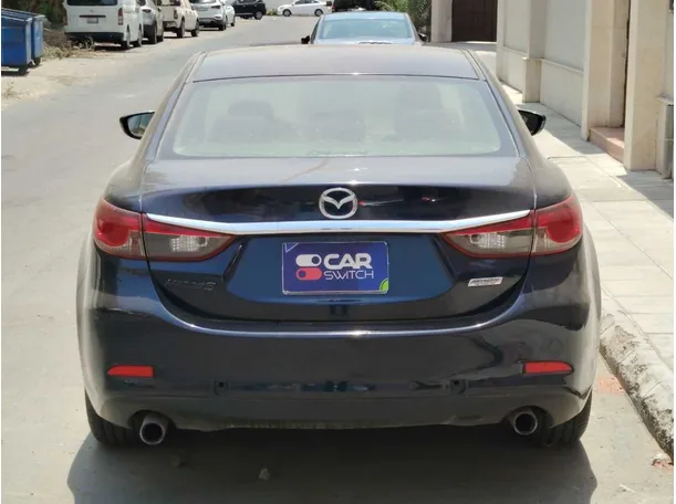 Car image 6